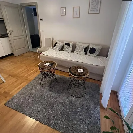 Elena Apartman Zlatibor